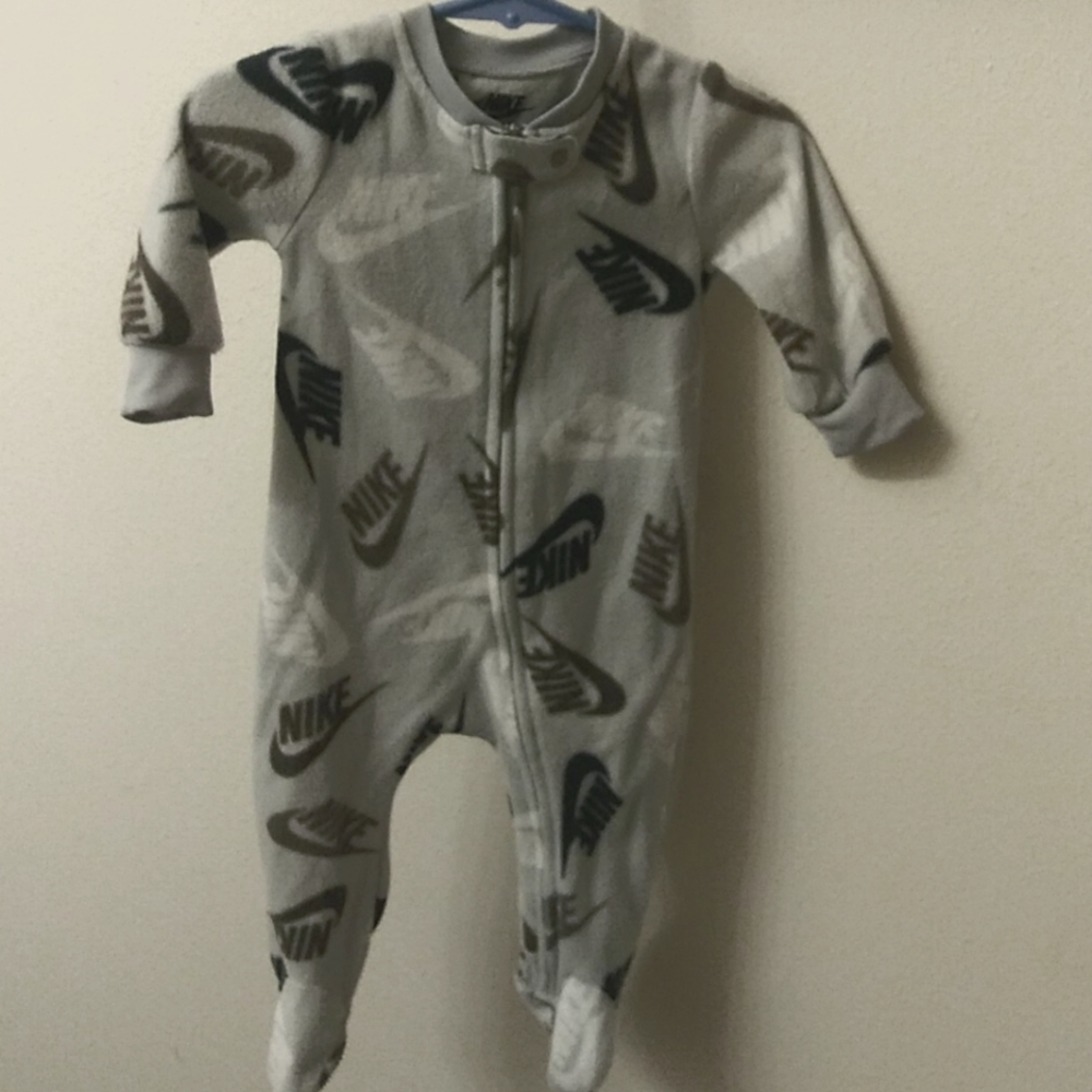 Nike printed boys micro fleece coveralls 6mths